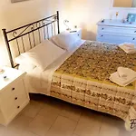 Sole-luna Apartman Colleoli