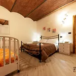 Sole-luna Apartman Colleoli